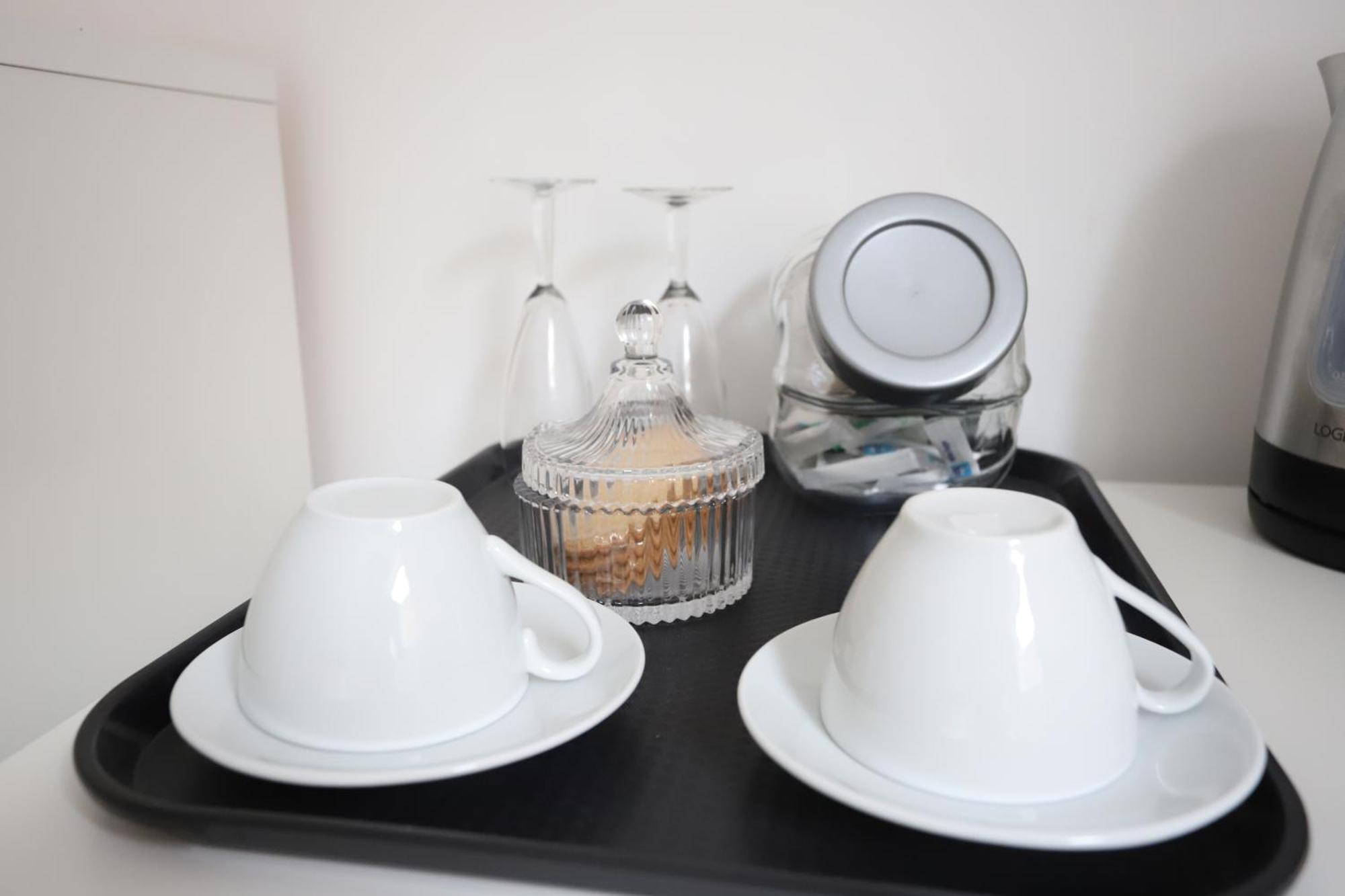 Spacious 3-Story Retreat With Rooftop Terrace And Modern Amenities London Eksteriør bilde